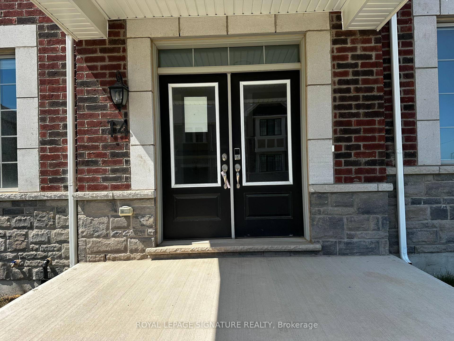 Welcome to 1259 Lily Crescent, Milton, a family friendly townhome in a quiet, safe neighbourhood managed by Conestoga Off Campus Housing.