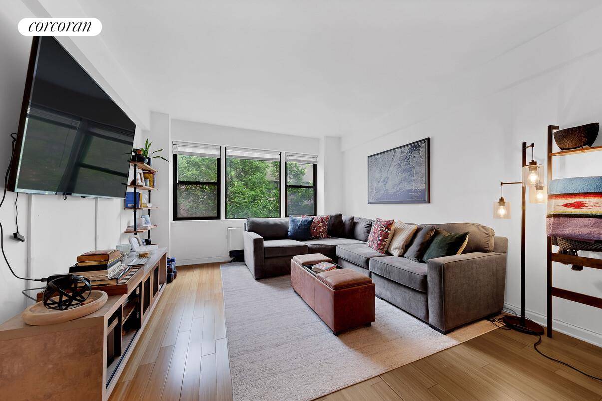 BRAND NEW TO MARKET Extremely large one bedroom in Midtown East.