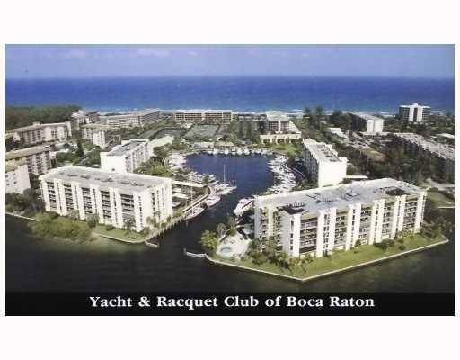 Nicely furnished 2 2 overlooking the marina.