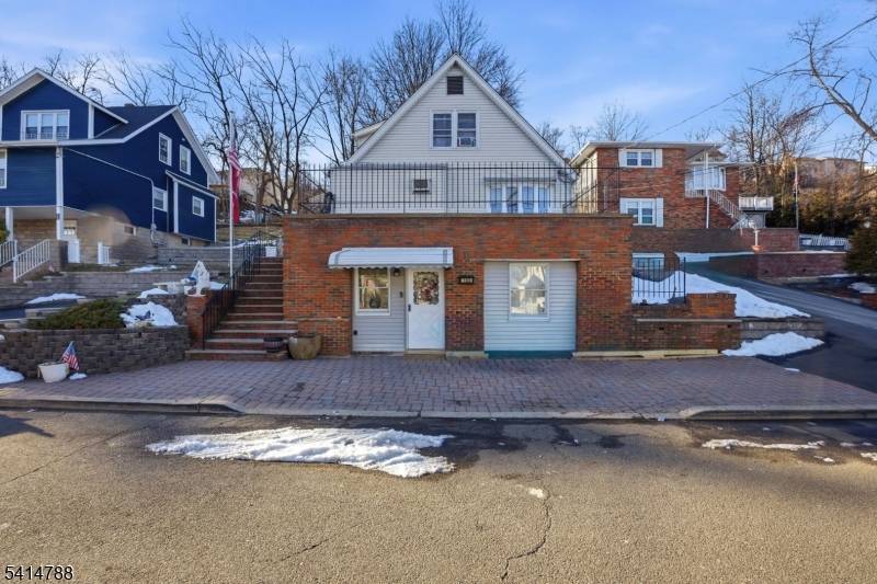 Charming and spacious home offering over 1, 900 sq ft of living space in desirable Totowa.