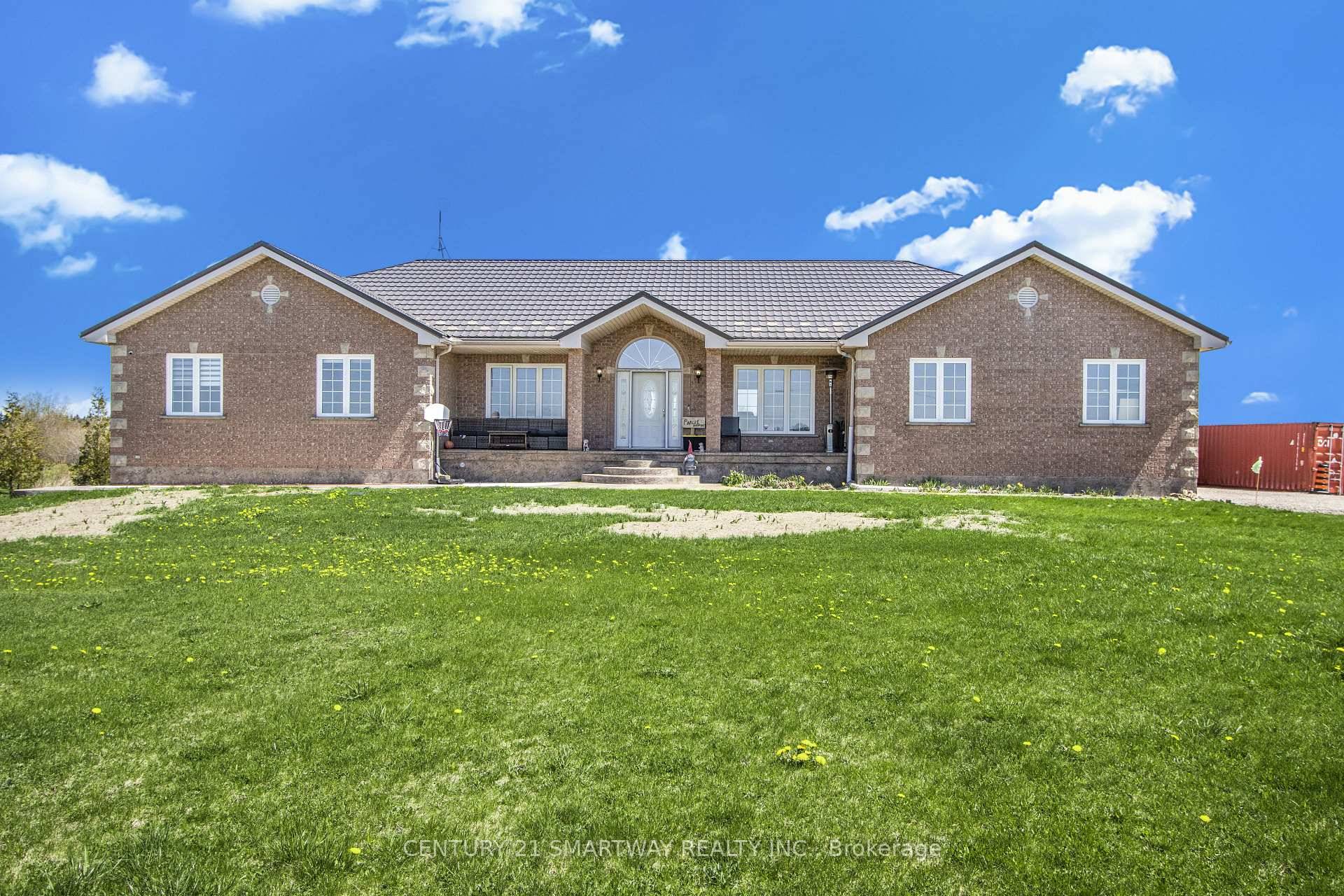 Welcome to 7299 Fifth Line, 5 Minutes east to Arthur amp ; 20 Minutes west to Orangeville Hwy 109 Recently renovated from top to bottom, Situated on a 10 acres ...