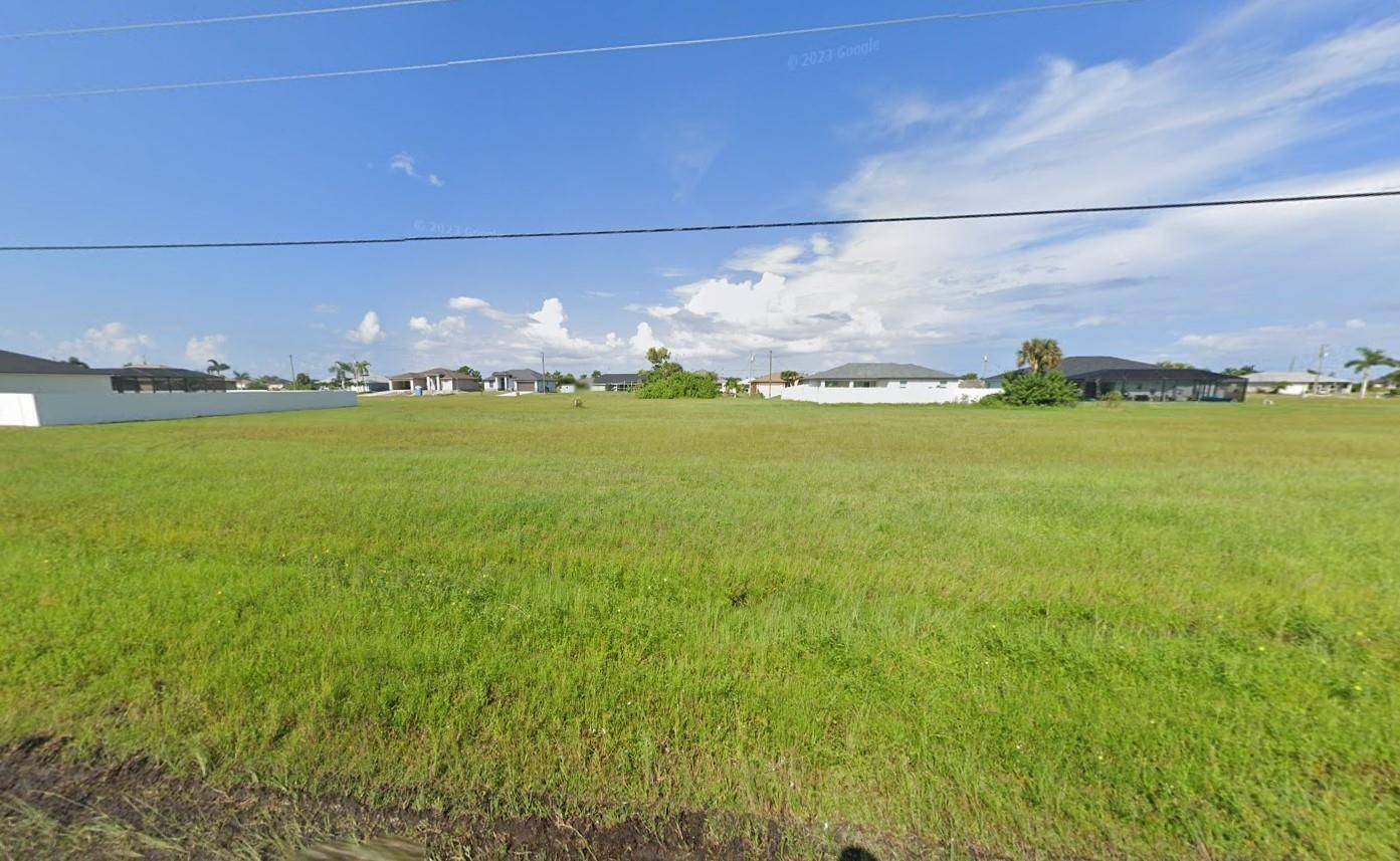 Build your dream home on this prime residential lot in one of Cape Coral's fastest growing areas !