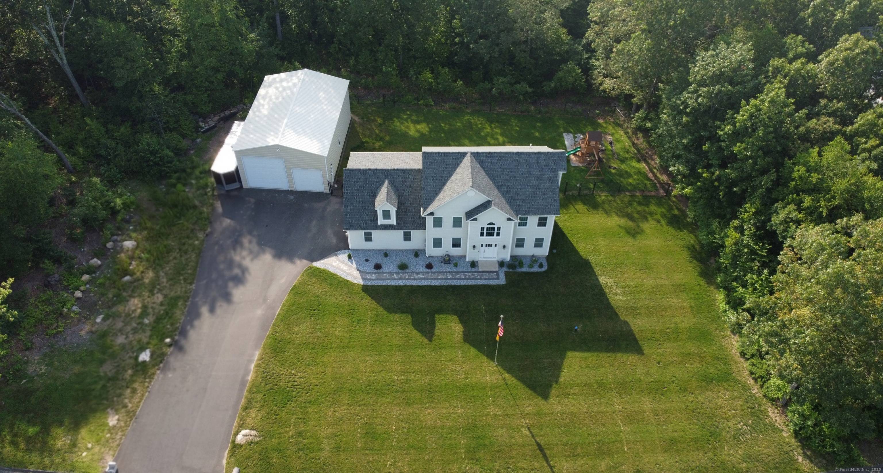 Welcome to this stunning Colonial, offering 2, 704 sq.