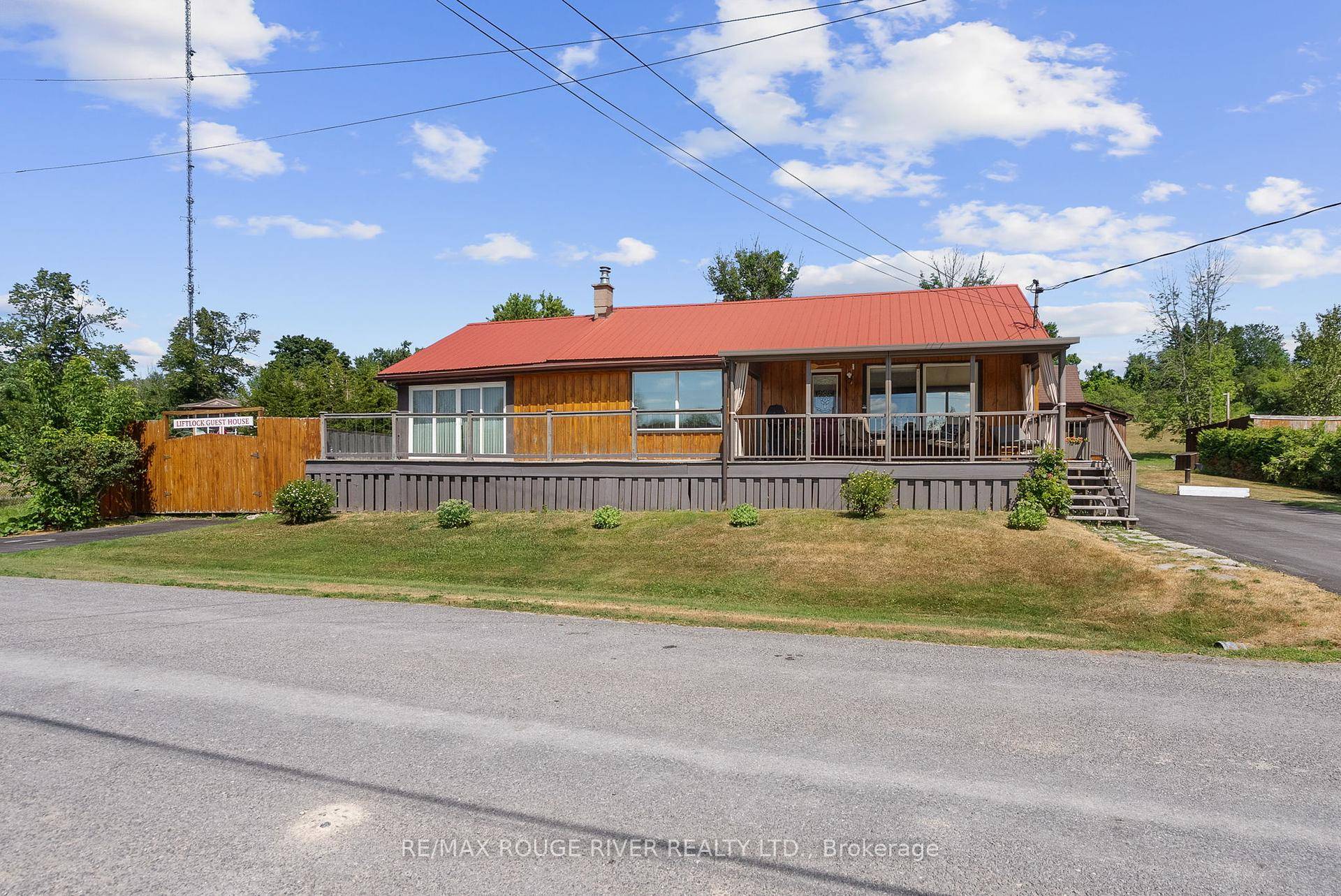A rare find in Peterborough County !