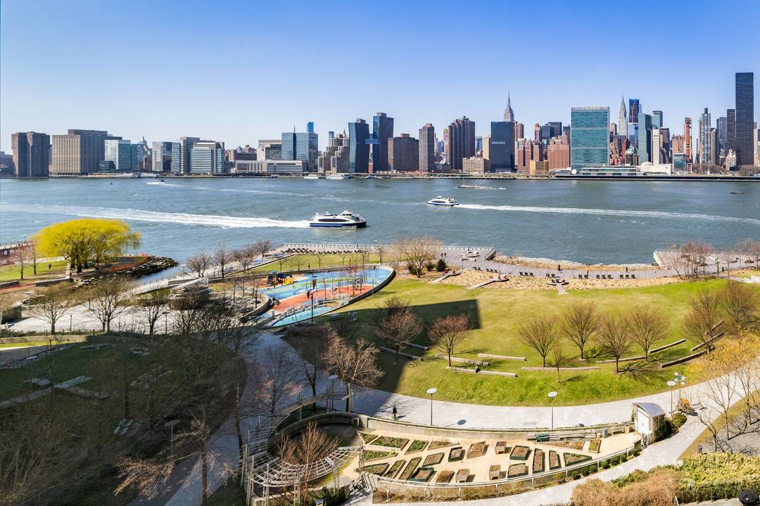 Located at 46 30 Center Boulevard, the coveted View at East Coast Condominiums, this stunning two bedroom apartment boasts unobstructed, picturesque Manhattan skyline and river views.