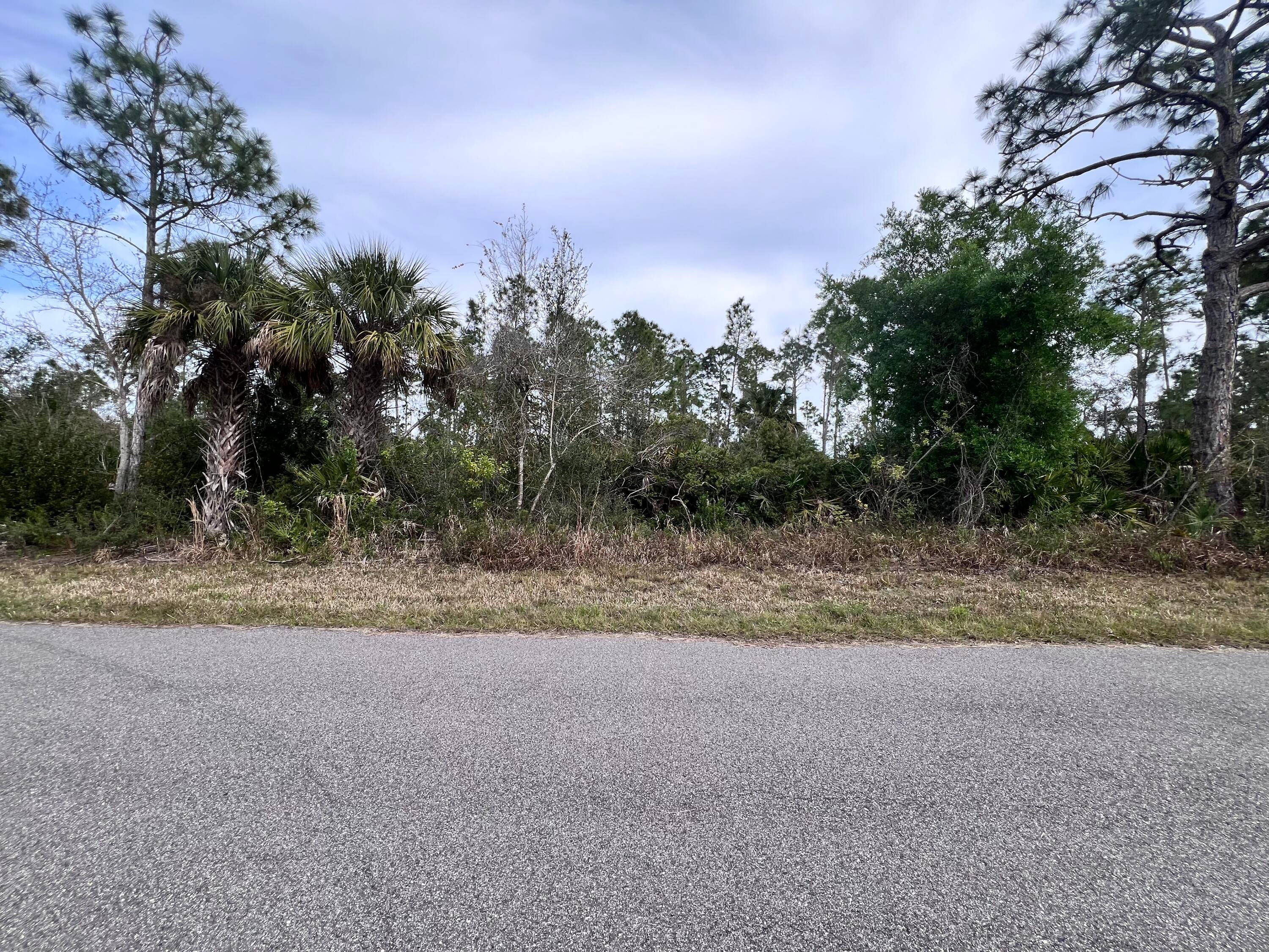 OWNER FINANCIAL AVAILABLE !