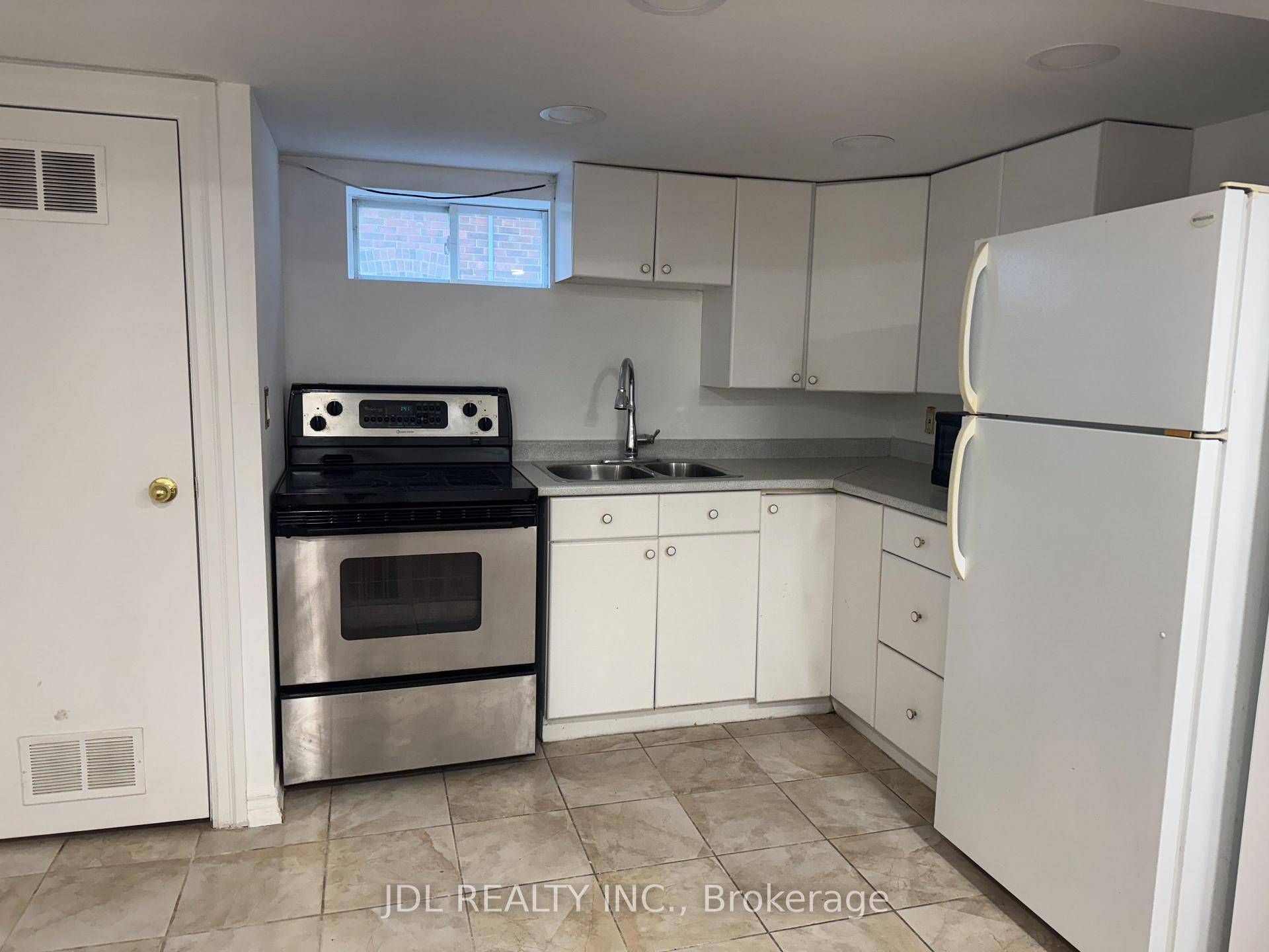 Basement with Separate Entrance for lease in the highly sought after Yonge amp ; Sheppard area.