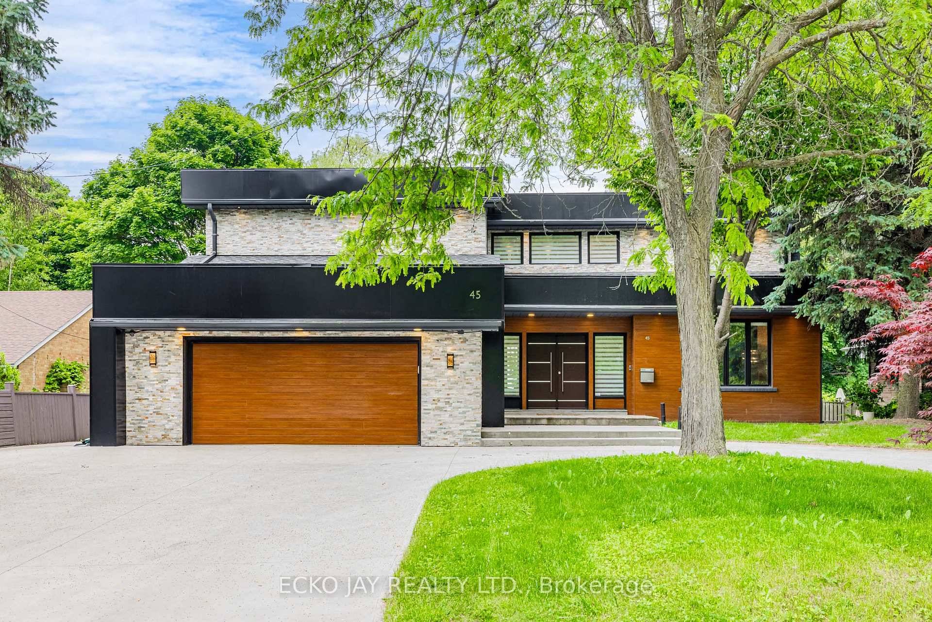 Country Living with Contemporary Elegance.