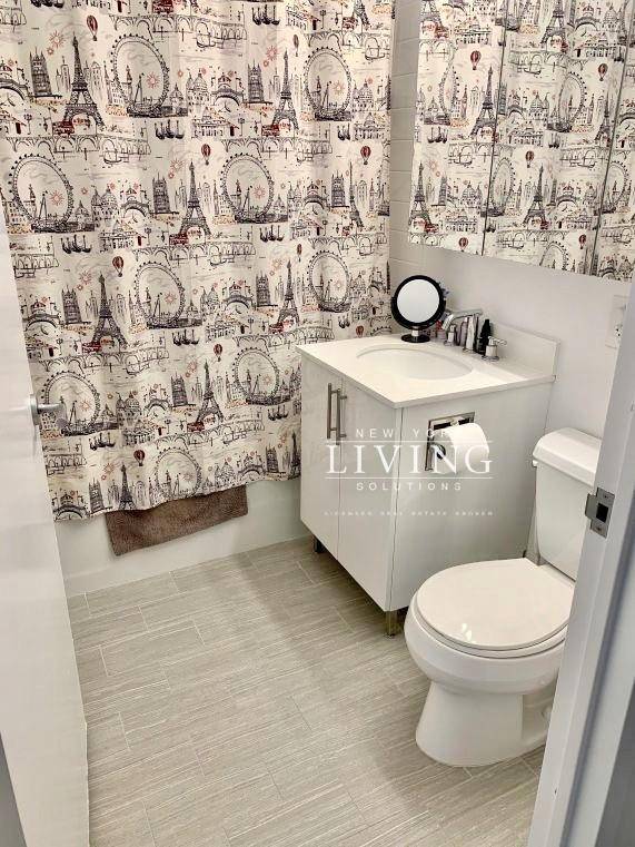 NEW TO MARKET ! ! ! MOVE In anytime after end of December 2020 and TAKE ADVANTAGE OF BEST DEAL IN LIC !
