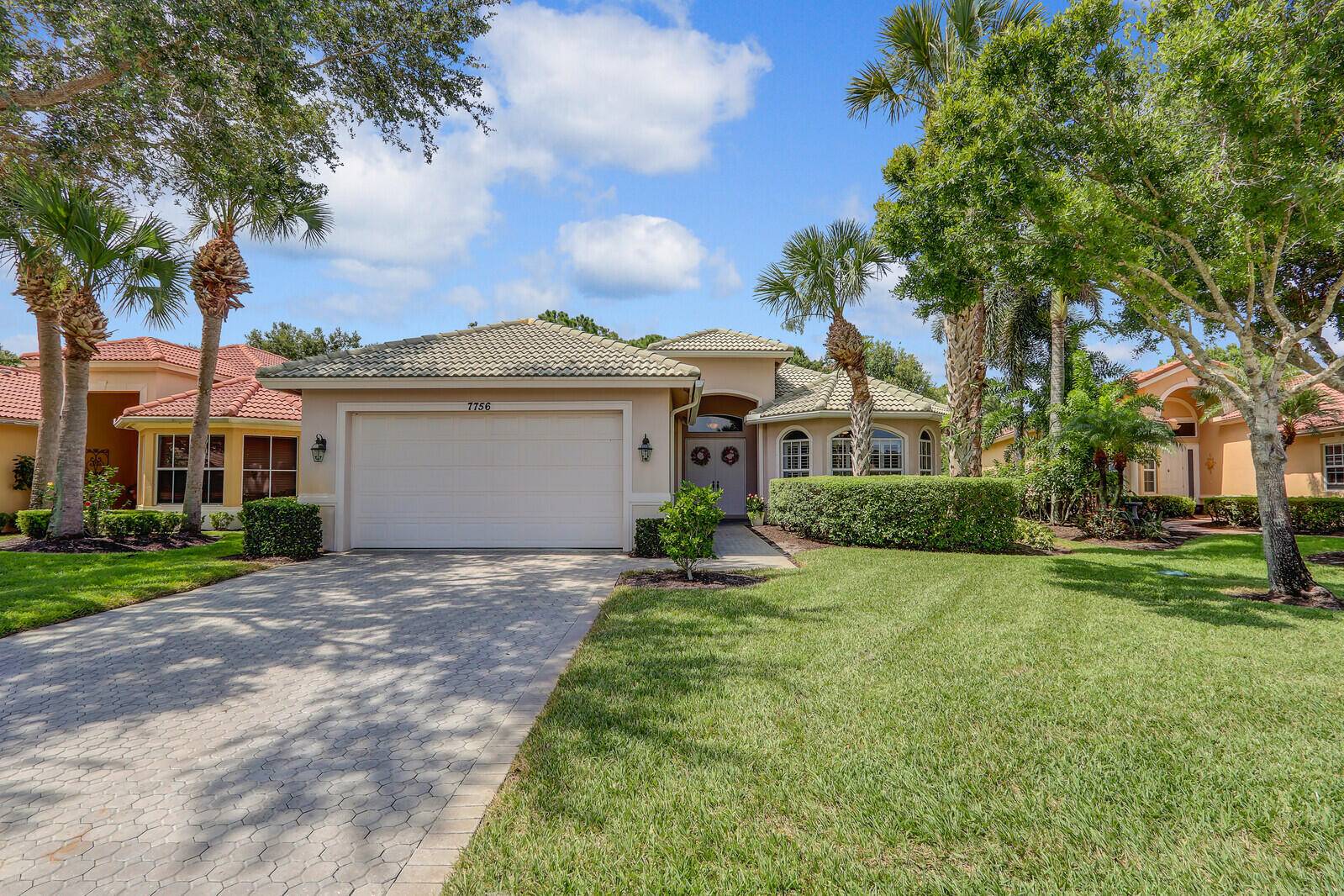 Beautiful, UPDATED residence in the desirable Greenbrier neighborhood of PGA Village !