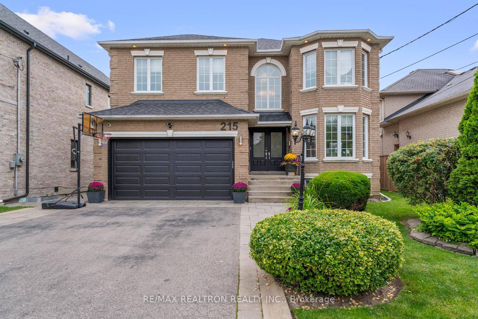 Welcome to this spacious family home in the heart of Clanton Park, perfectly situated on an impressive 50 x 165 ft lot.