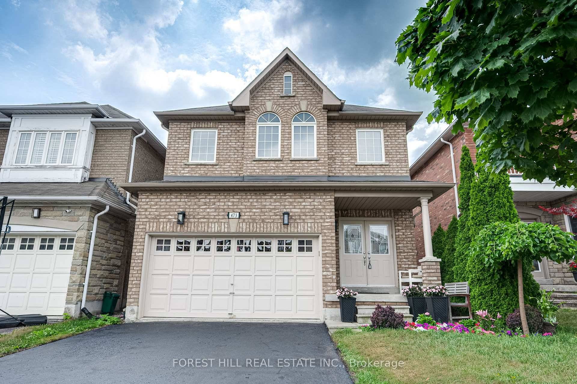 Welcome to 473 Apple Blossom Dr A Spacious 4 Bedroom Home in the Heart of Thornhill Woods !