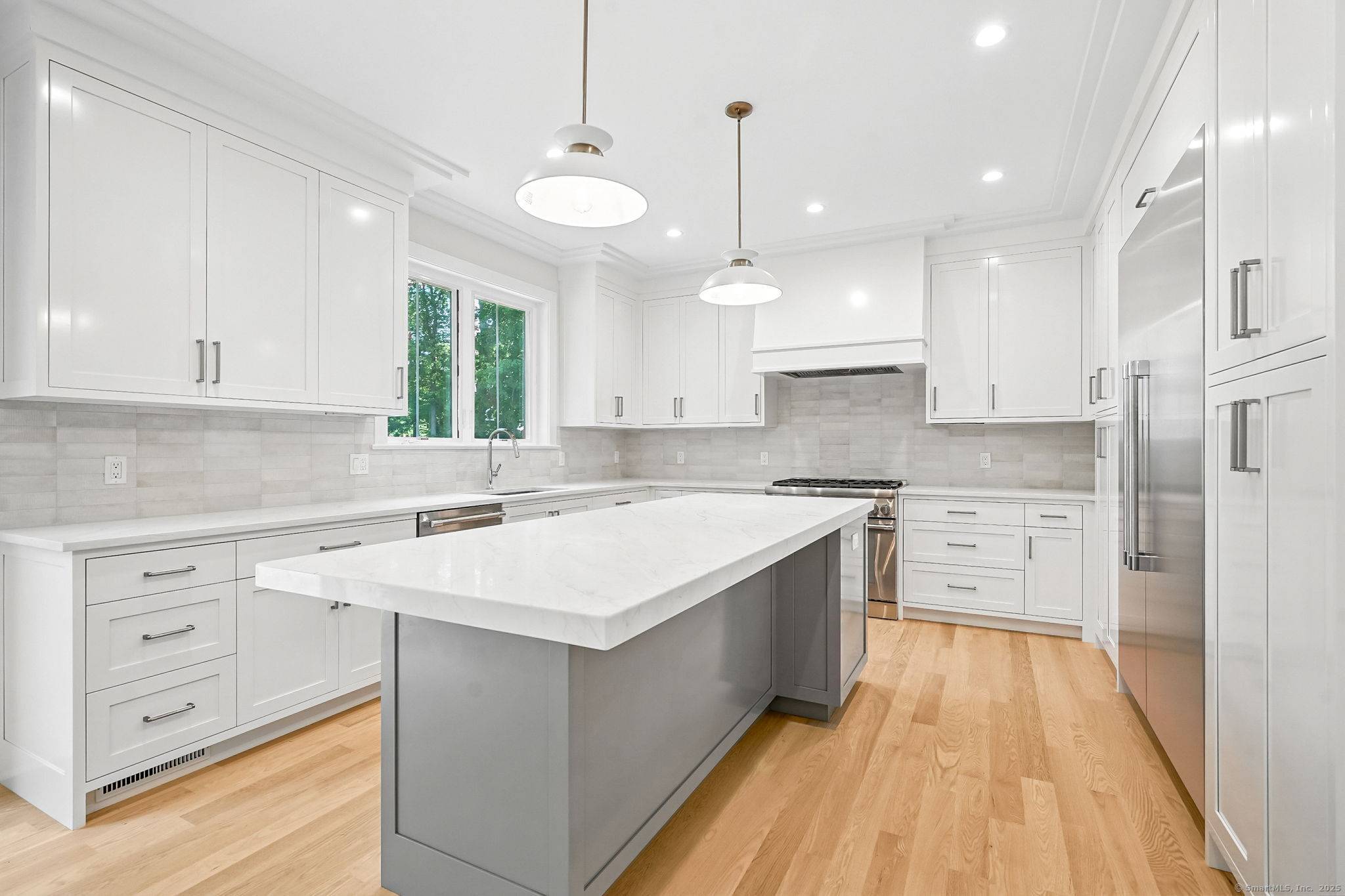 Stunning brand new construction just minutes from downtown !