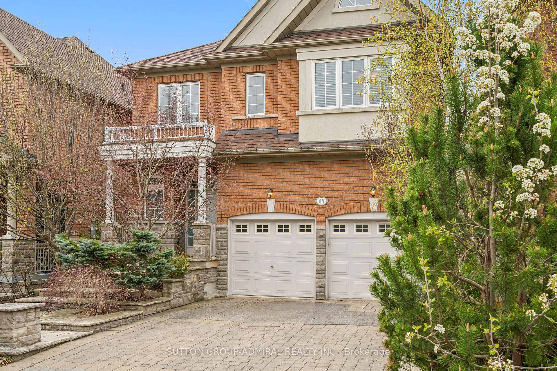 Welcome To Prestigious Thornhill Woods !