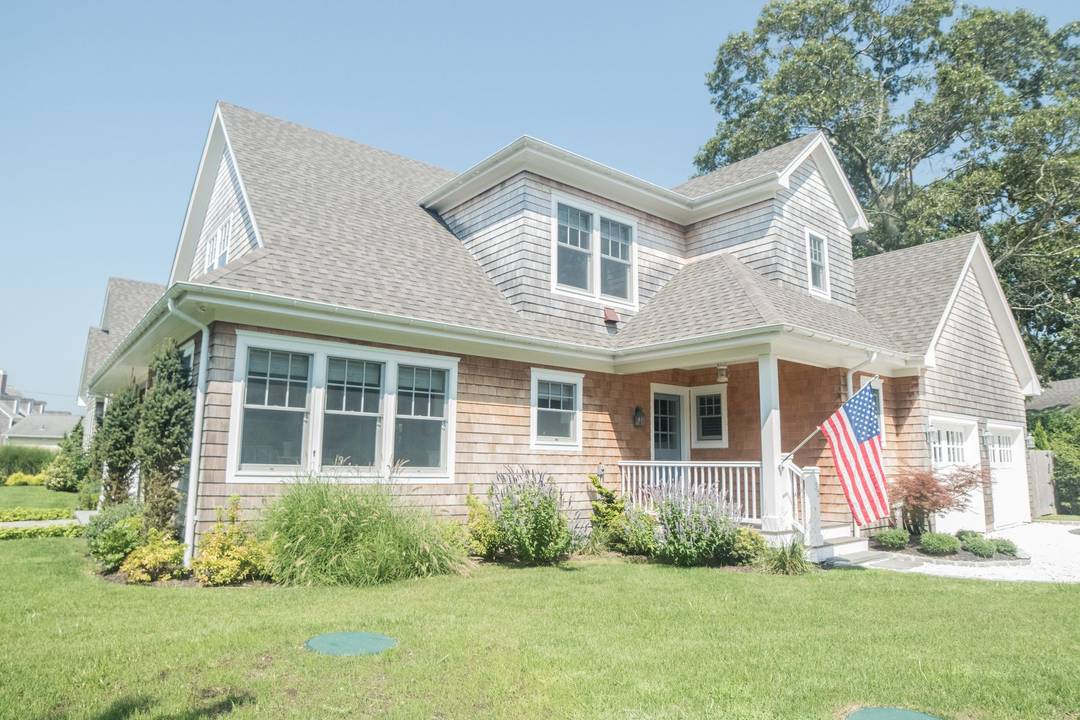 Beautiful Bay View Southampton Rental