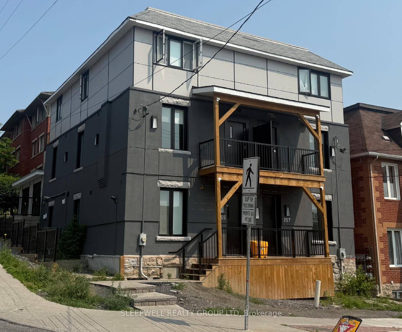 Outstanding investment opportunity in Sandy Hill, just steps from the University of Ottawa.