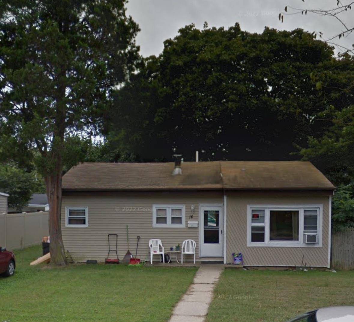 Short Sale Awaiting bank approval, Price subject to change, Tenant occupied