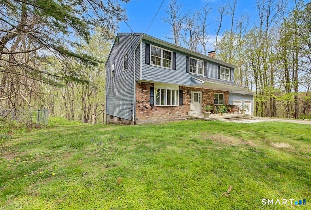 6 Jacklin Road, Bethel CT 06801 Set on 1.