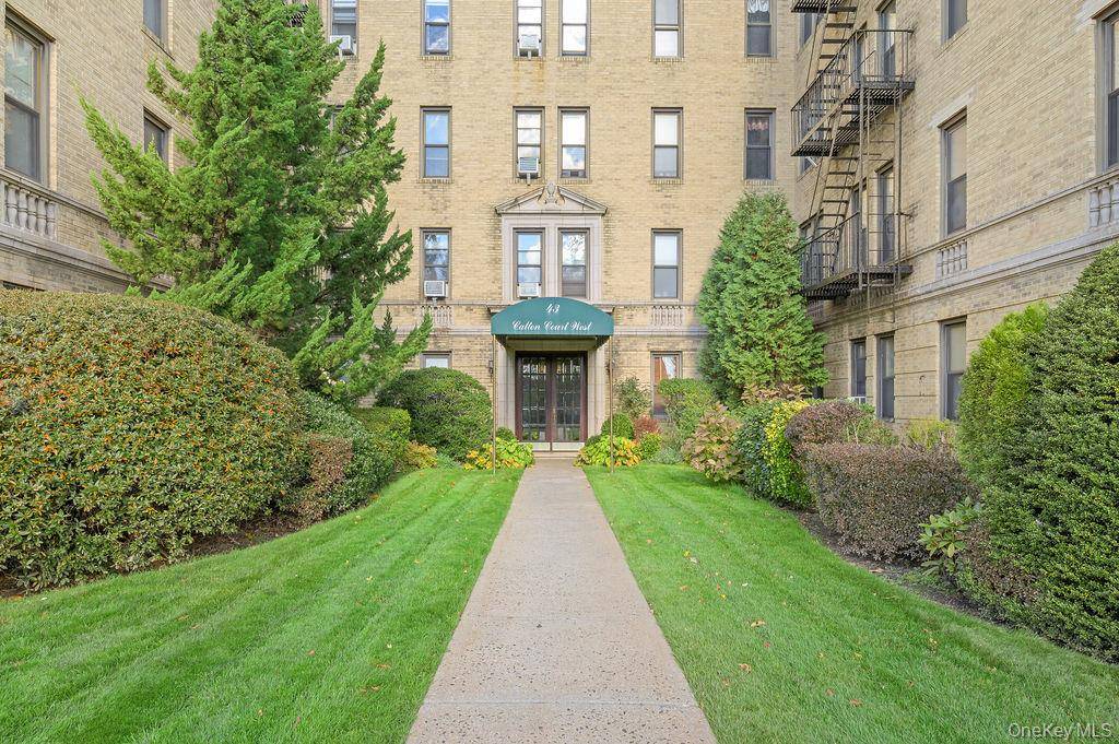 Welcome to Calton Court, one of New Rochelle s most desirable and well maintained pre war elevator buildings.