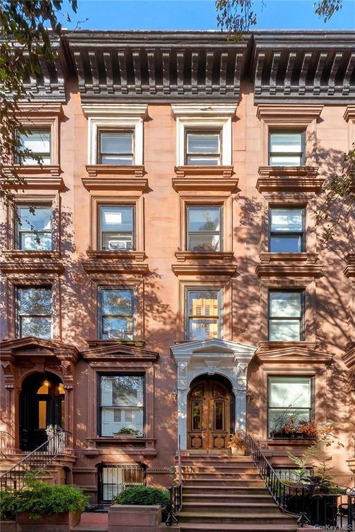 Nestled in the heart of prime Brooklyn Heights, this timeless townhome presents an incredible opportunity for the discerning buyer.