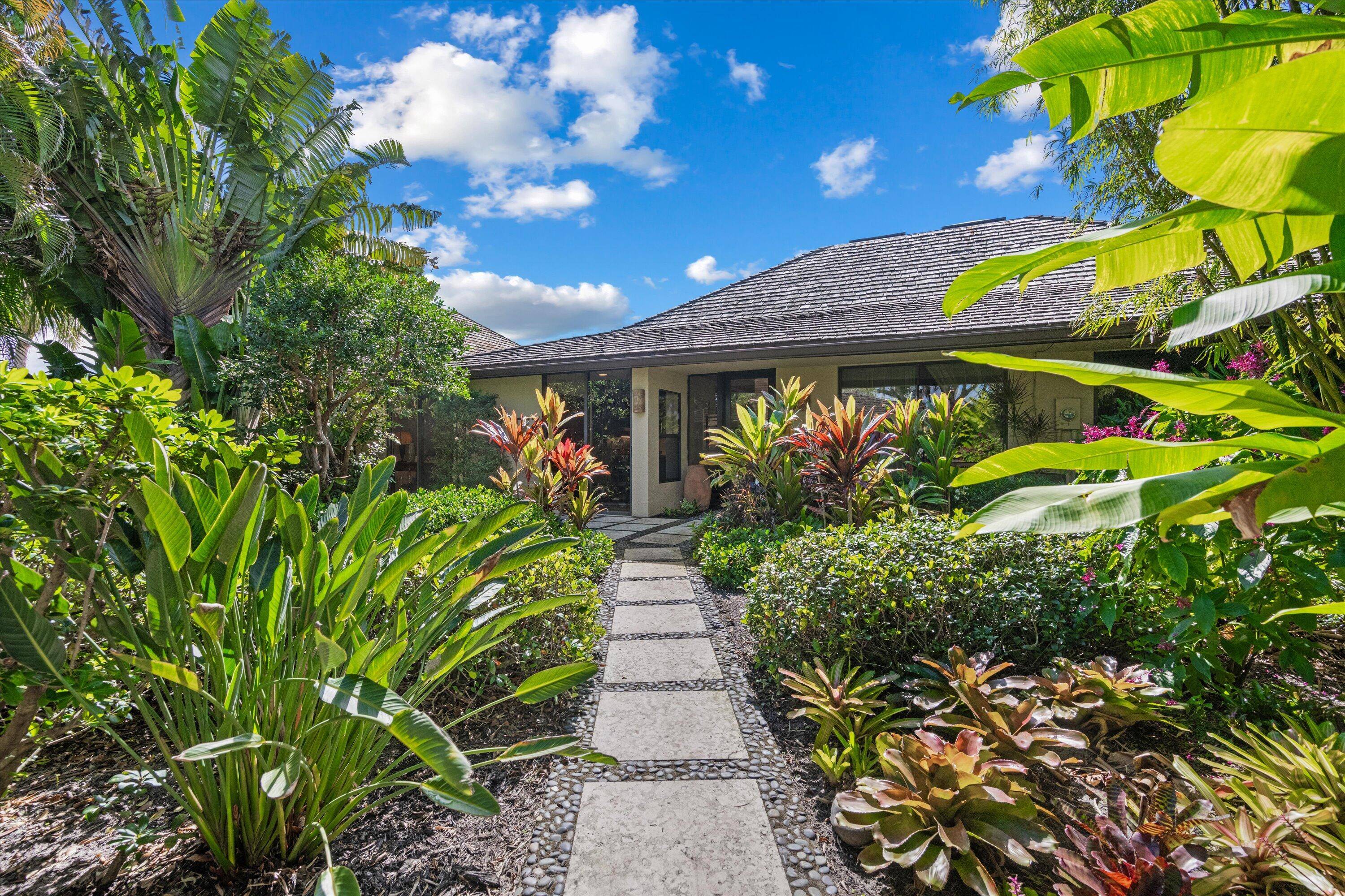 Nestled in the heart of Palm Beach Polo, this lovely 4 bedroom, 3 bathroom Bungalow offers unparalleled lake views and a serene escape just minutes from world class equestrian venues.