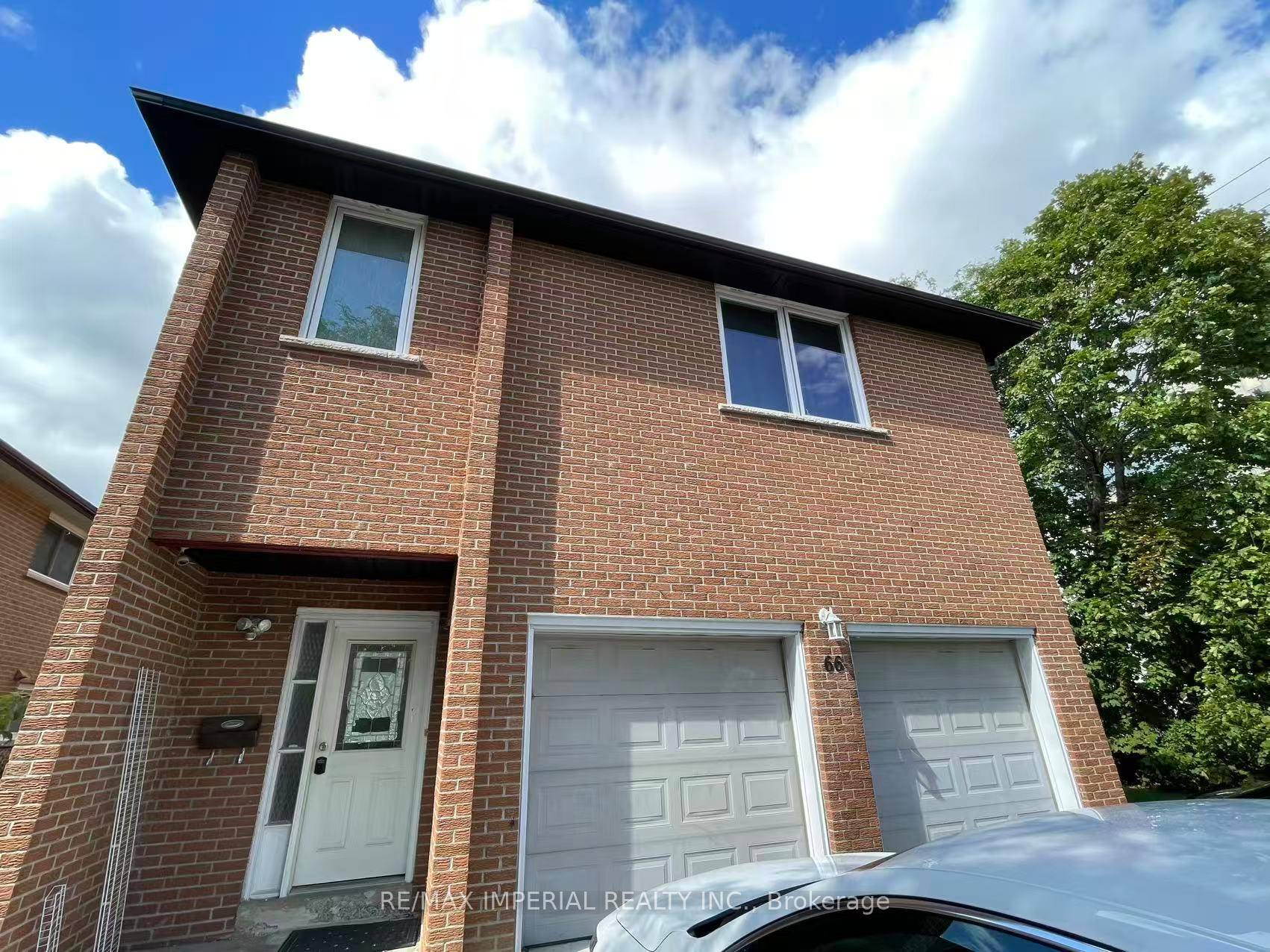 Spacious Family Home on a Wide Lot in a Prime Location !