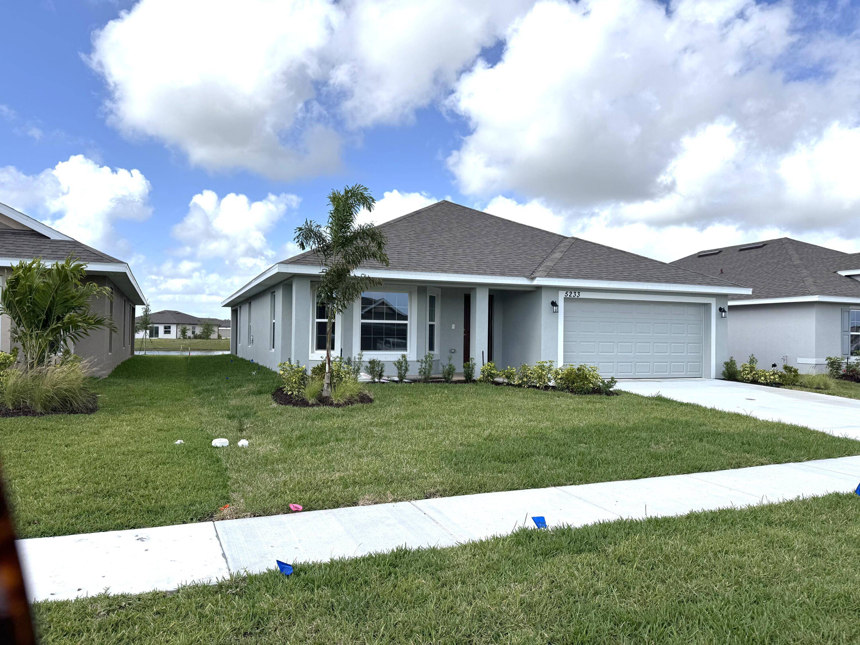 Huge Saving on this Move In Ready Villa Home.