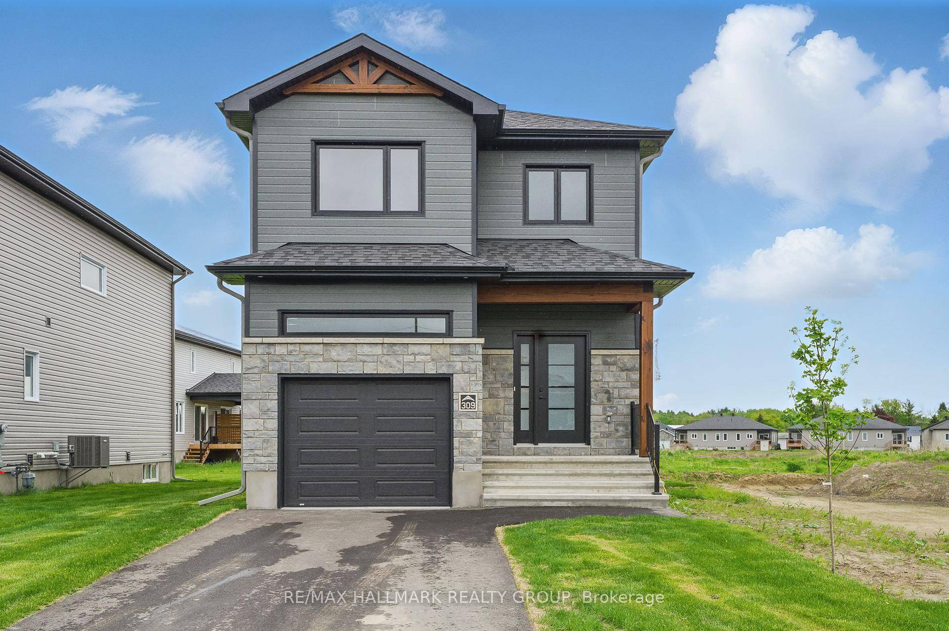 Welcome to 319 Zakari Street ; this brand new to be built two story 1, 600 sqft 3 bedroom, 2 bathroom detached home is located in the new Project Cassel ...