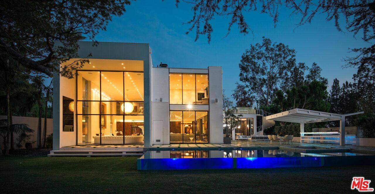 1024 Summit Dr Beverly Hills LA