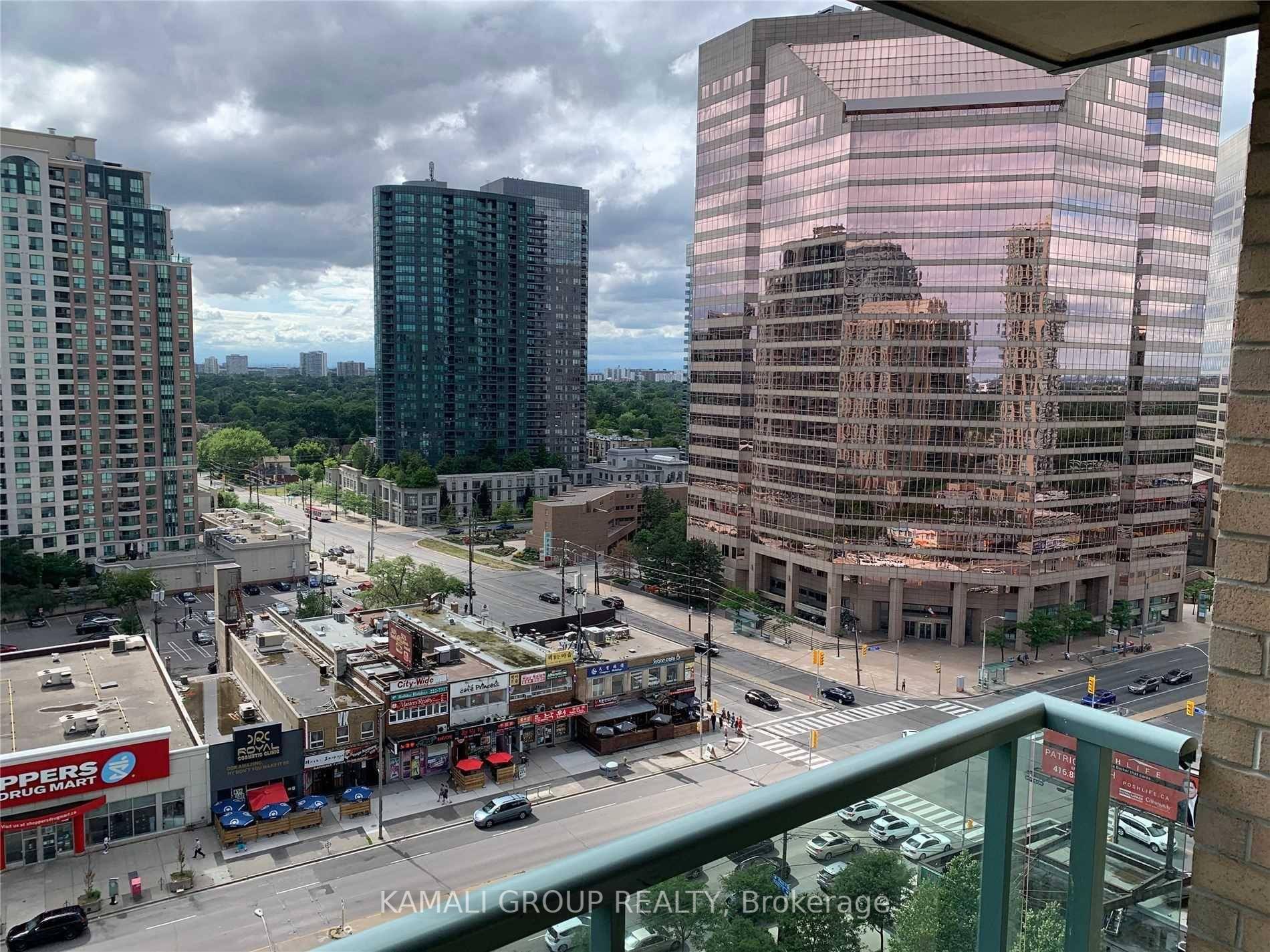 1 1 Bedroom Parking amp ; Locker at Yonge amp ; Finch !