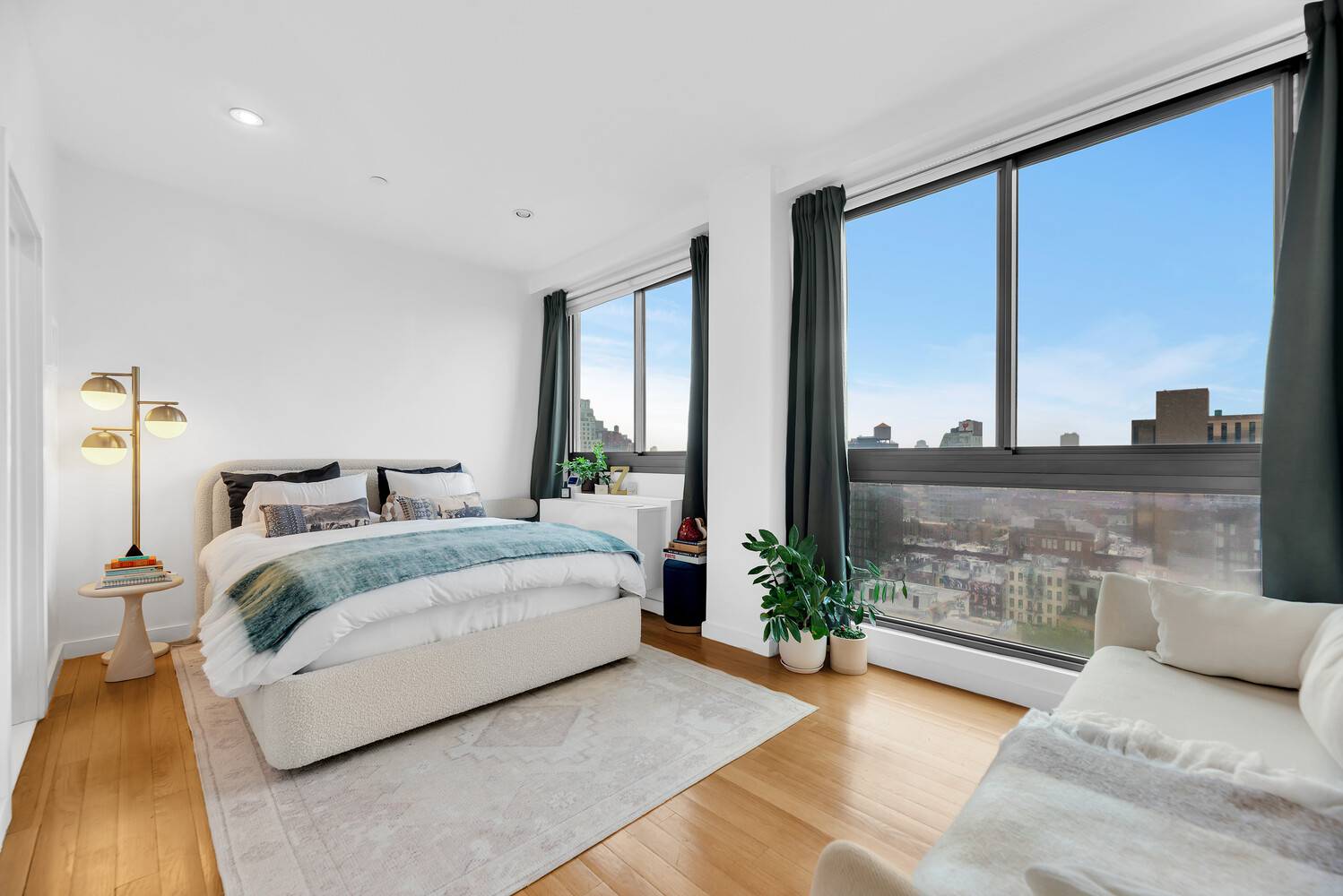 High Floor, Corner 2BR 2 BTH with Balcony amp ; Sweeping City Views This stunning corner residence at 38 Delancey is located on a high floor and showcases breathtaking, unobstructed ...