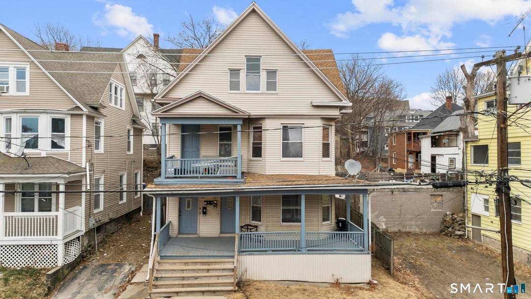 Turn key 3 family offering an excellent opportunity for owner occupants or investors seeking immediate cash flow.