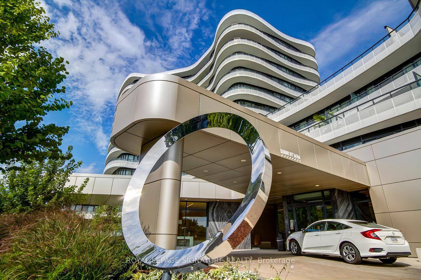 Condo at the Shops At Don Mills, a thoughtfully designed layout.