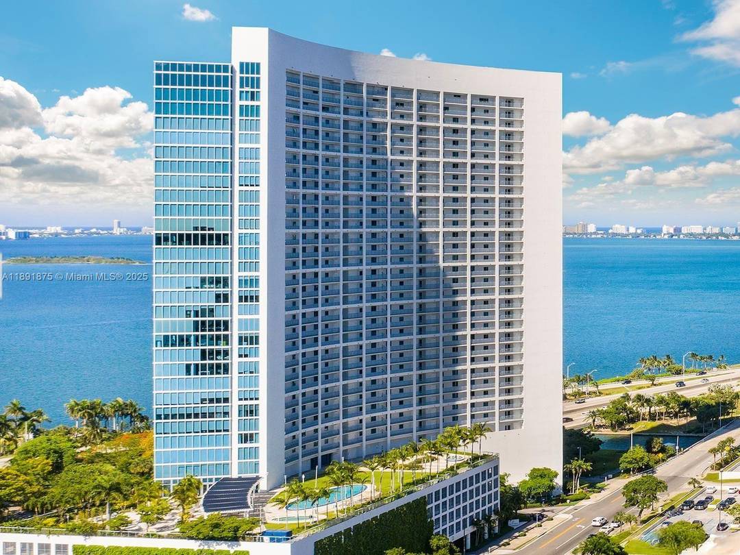 This stylish 2 bedroom, 2.