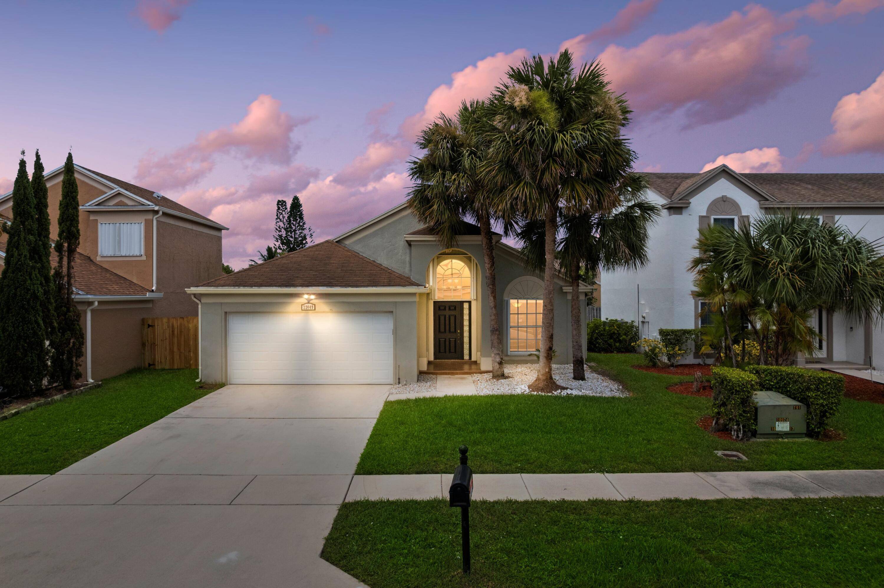 ABSOLUTELY GORGEOUS SINGLE FAMILY HOME PRIME BOCA RATON LOCATION DESIRABLE BOCA WINDS COMMUNITY Oversized Lot Room for a Pool Low HOA Fee Well Maintained Immaculate Condition Freshly Painted Bright Open ...