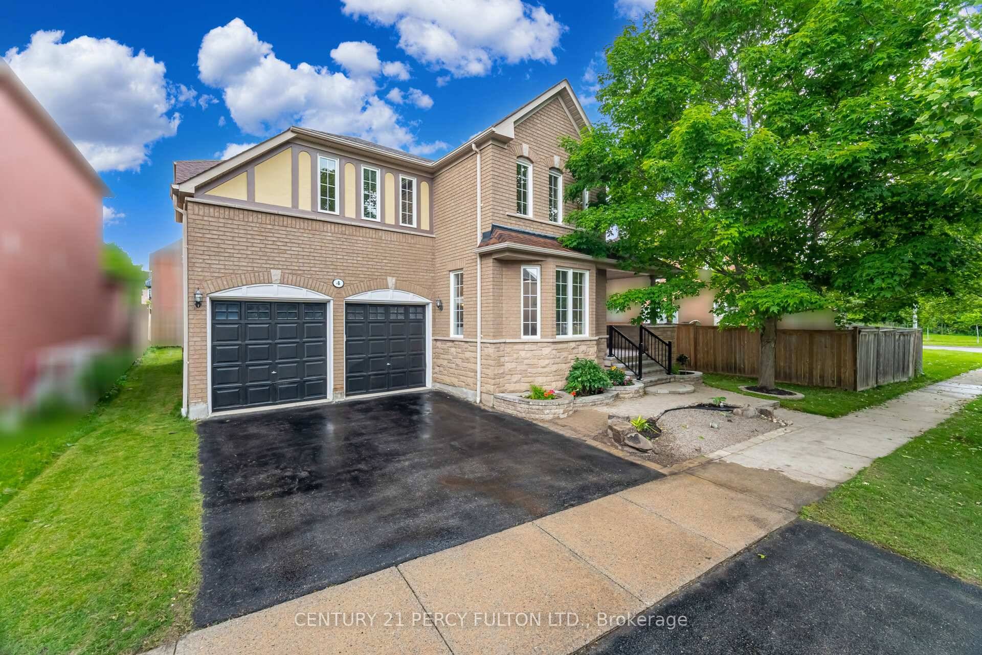 Stunning 5 Bedroom 4 Bathroom 3205 Sq Ft Detached Home in Highly Sought After Nottingham Community 2 Car Garage Original Owners 22 Years Old Open Concept Premium 57 Ft Lot ...