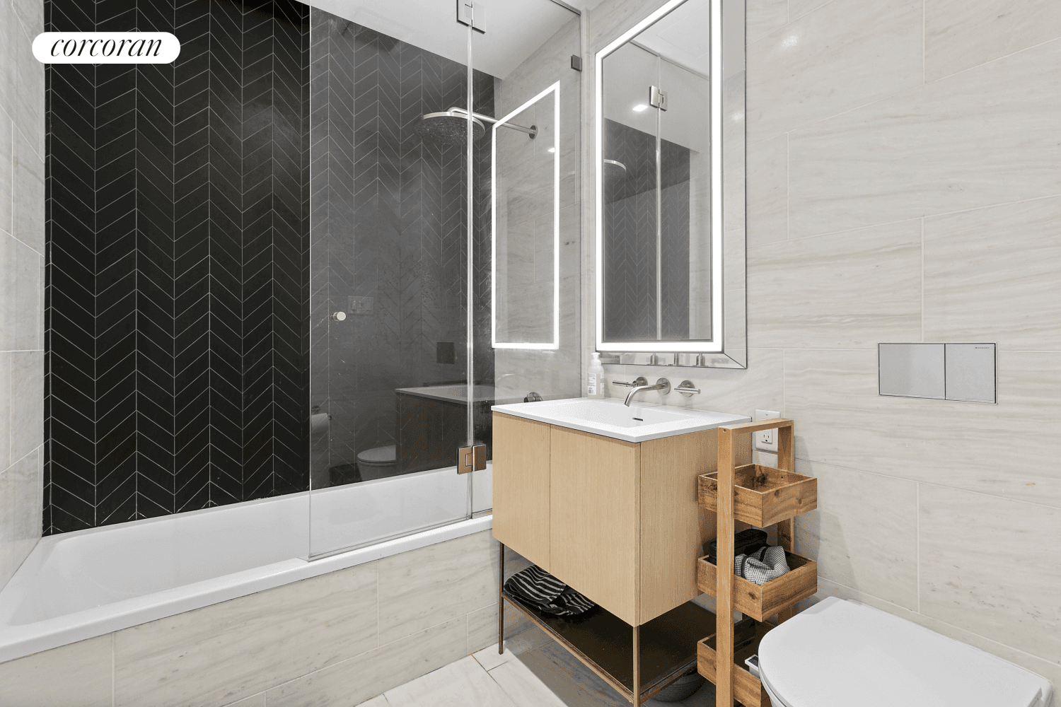 Impeccable Northern Facing 4B Residence with Refined Finishes and Exceptional Light A fully furnished residence 4B presents 700 square feet of thoughtfully designed, light filled living space in one of ...