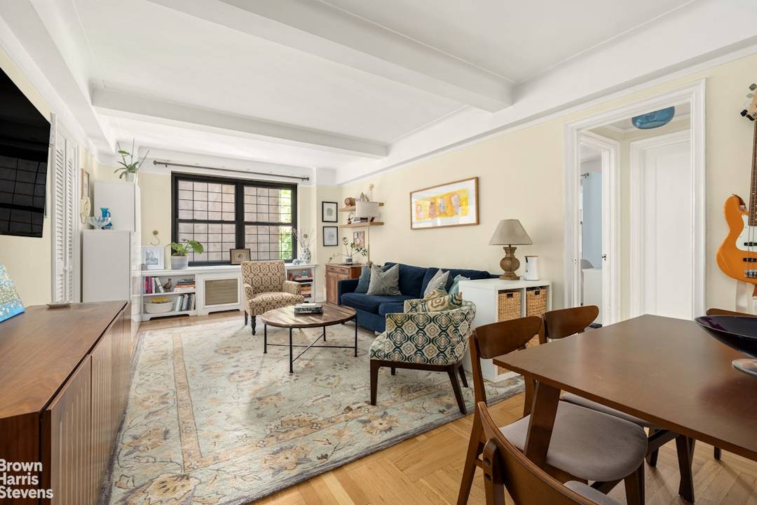 Welcome home to Apt 2G, a spacious 1 bed 1 bath co op in prime Upper East Side !