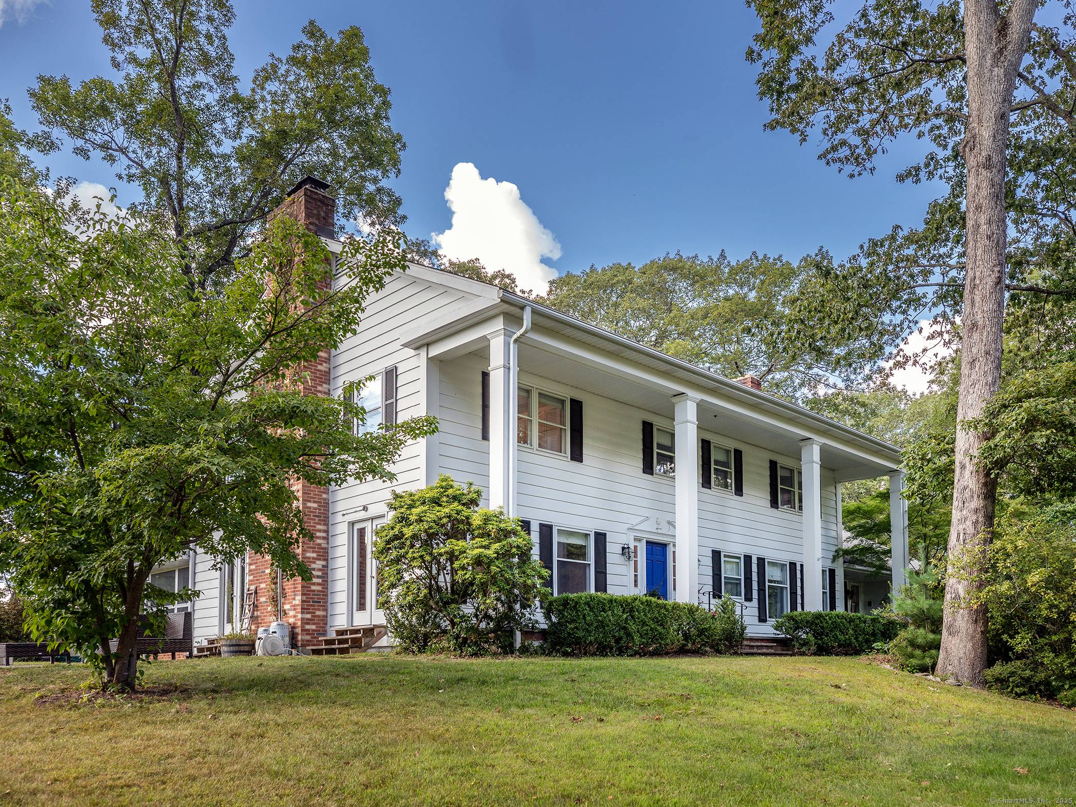 Beautiful property in highly desirable Roxbury neighborhood.