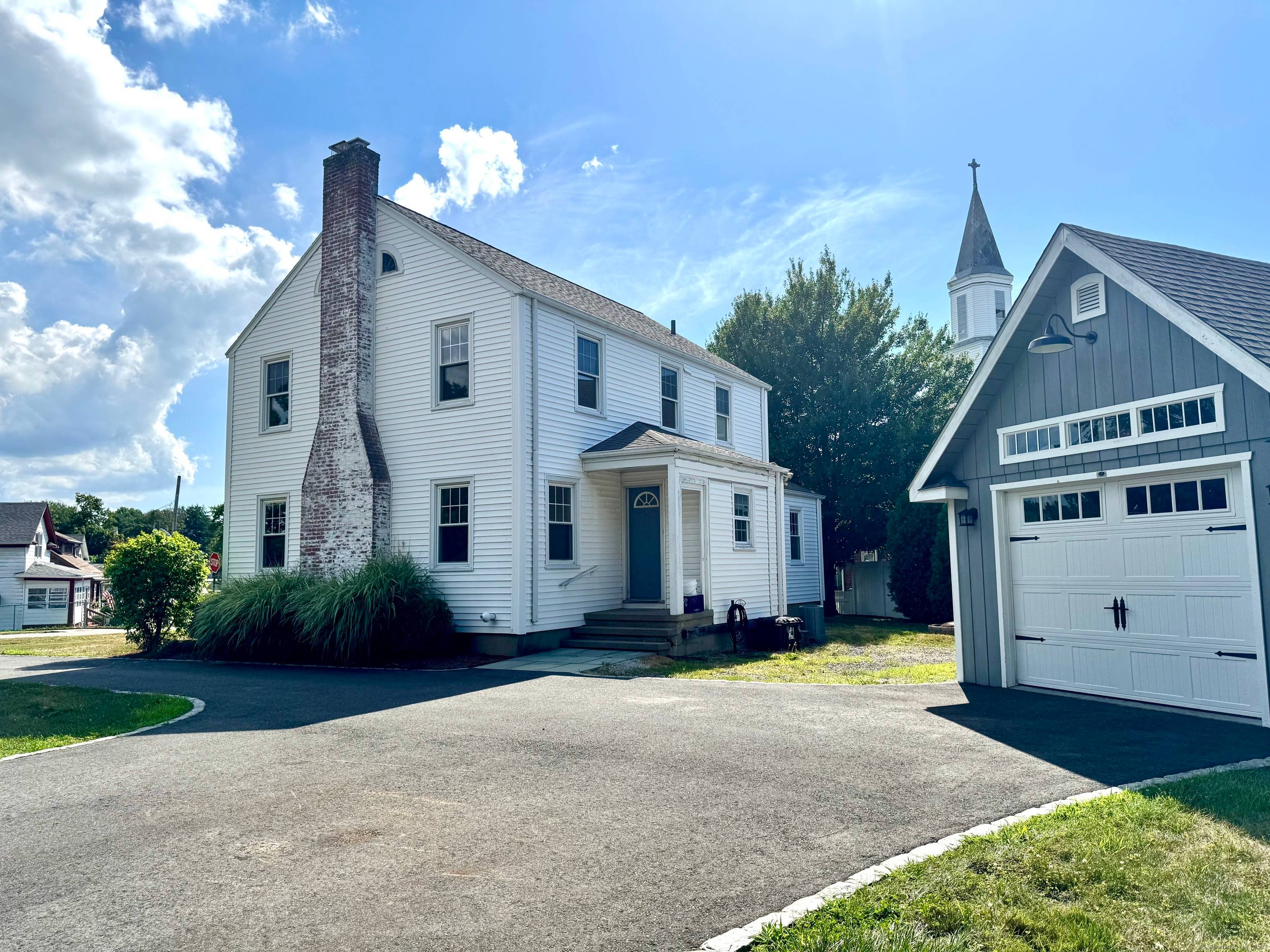 Mint updated 1938 Three Bedroom Colonial !