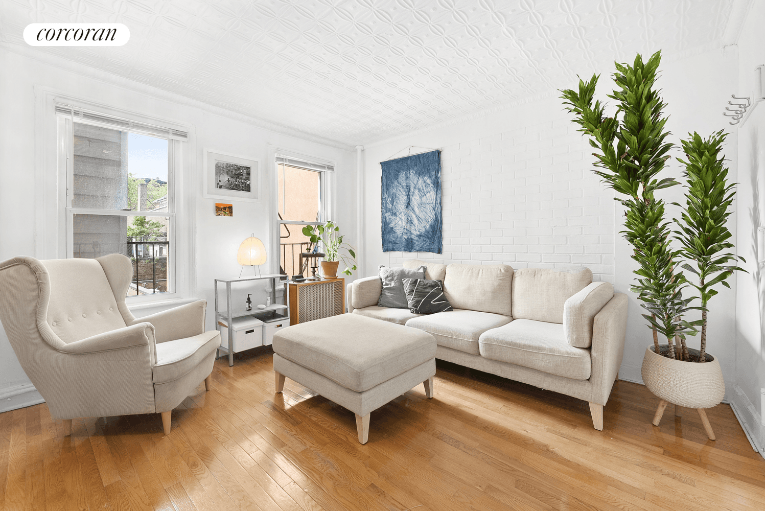 Welcome home to 152 Java Street a spacious 1 bed, flex 2 bedroom apartment nestled on one of Greenpoint's most coveted and beautiful tree lined streets.