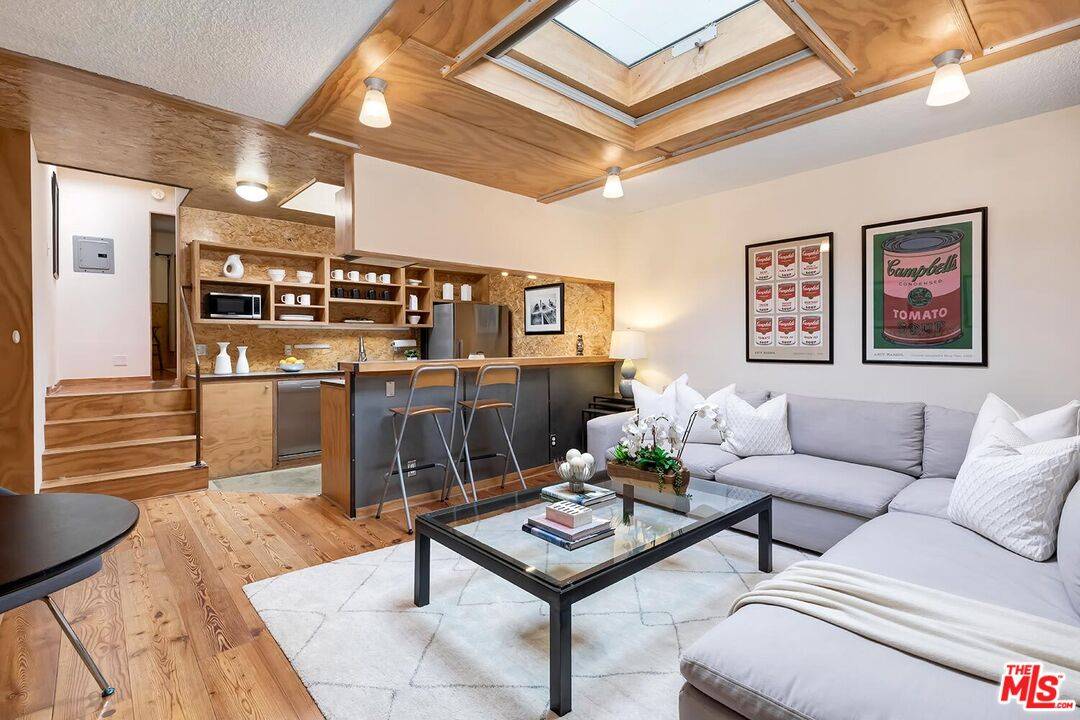 1524   10th St 1BR Santa Monica La