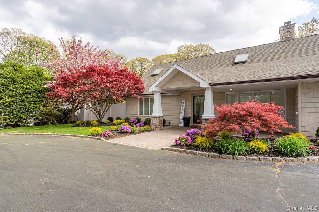 Perfectly updated from top to bottom, this turn key 4 bedroom home offers an incredible opportunity for buyers seeking comfort, flexibility, and modern living.