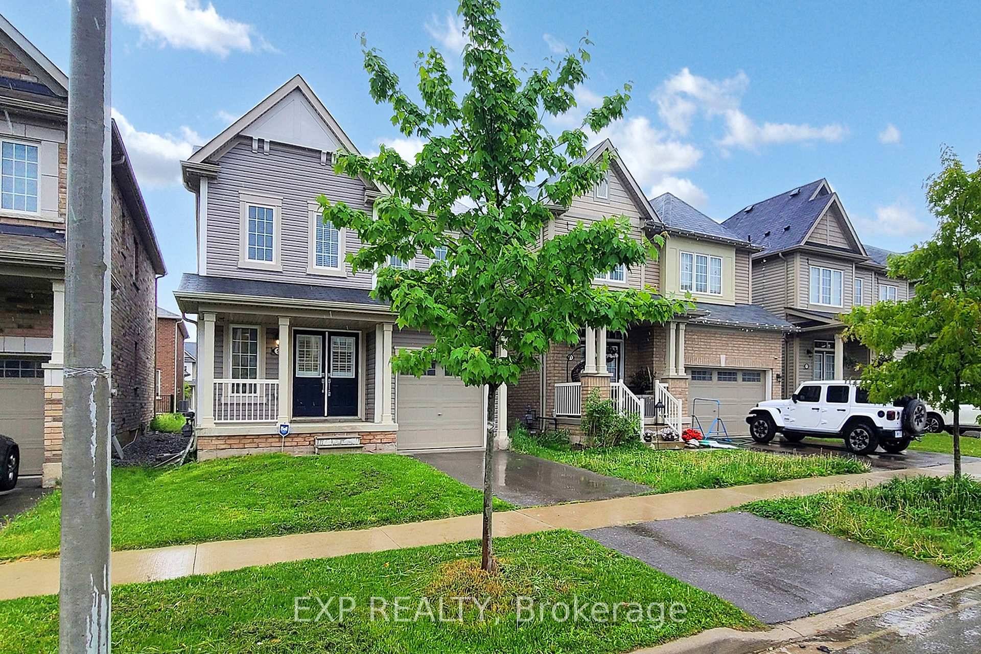 Stunning 3 bed, 3 bath fully detached home in a desirable, family friendly new subdivision in Thorold.