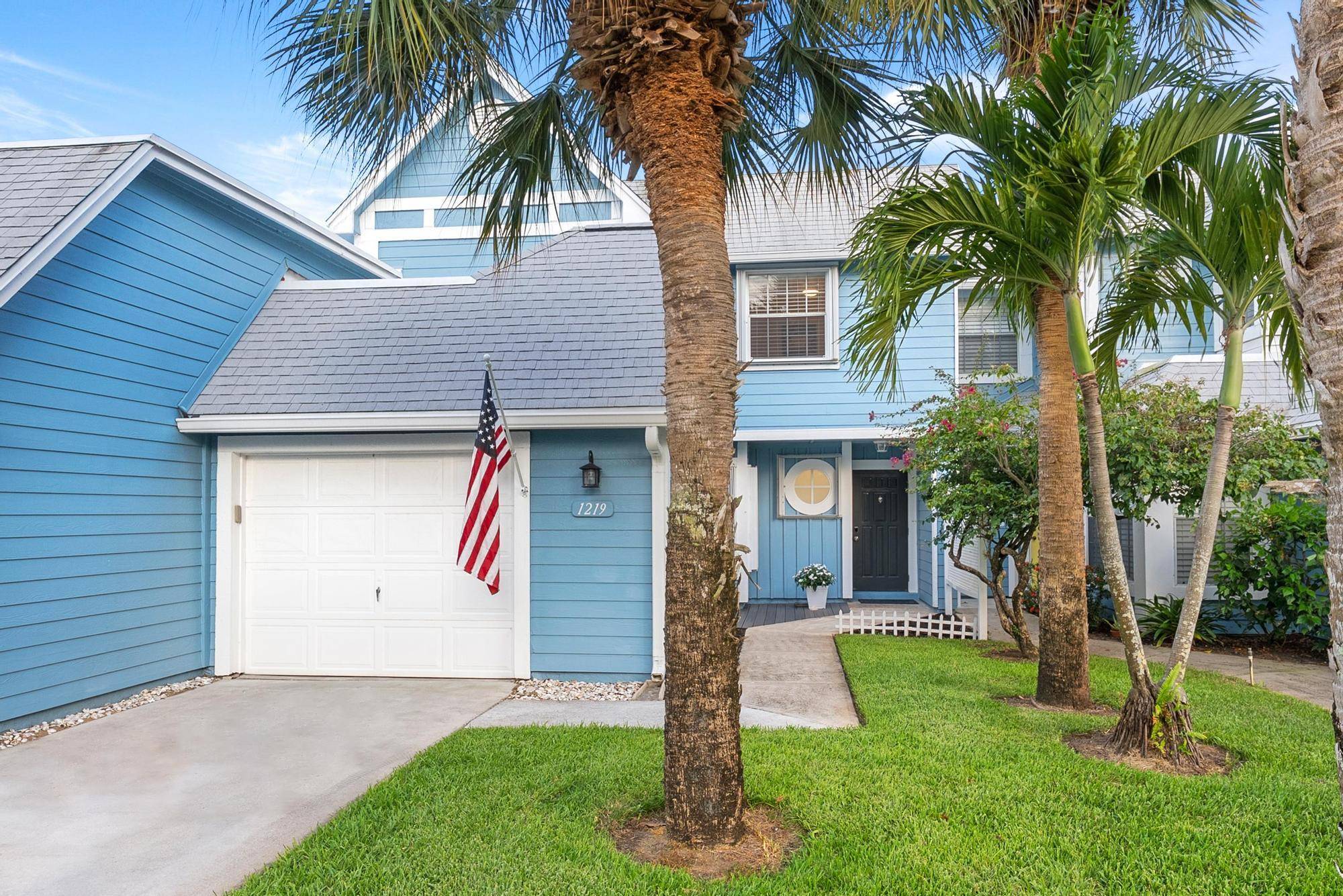 WATERFRONT LOCATION, RARELY AVAILABLE TOWNHOME just two blocks from the beach !