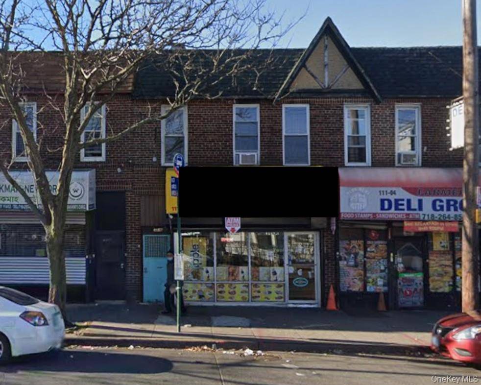 Solid brick mixed use building in prime Saint Albans, one commercial unit and one 3 bedroom apartment.