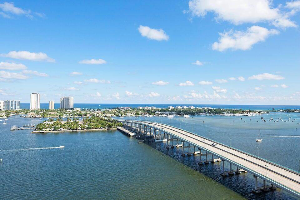 Step into this stunning 3 bedroom, 3 bathroom residence and prepare to be captivated by multimillion dollar views of the Atlantic Ocean, Intracoastal Waterway, tranquil parklands, and the iconic Singer ...