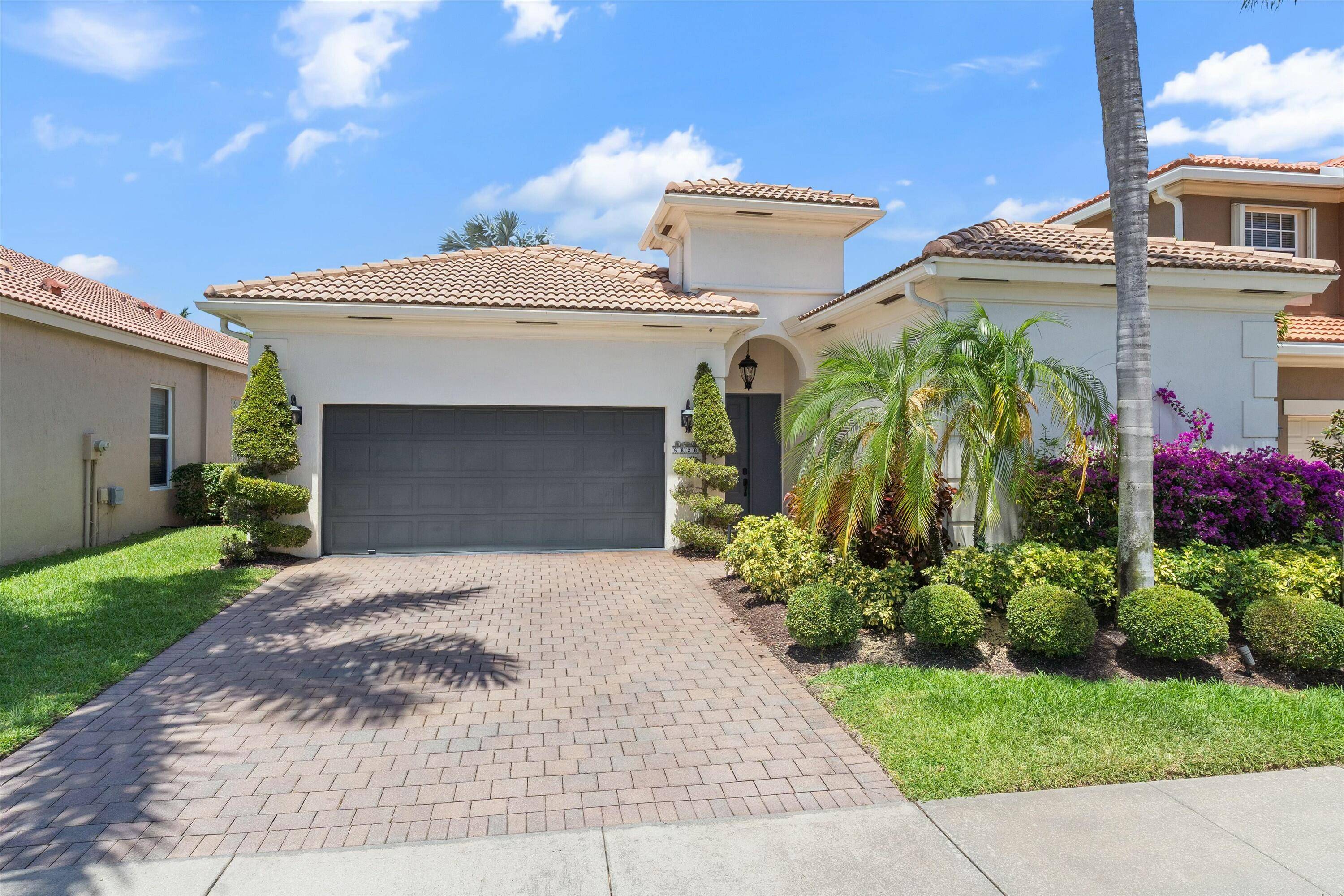 Nestled within the exclusive gated community of Addison Trace, this rare Estrada model with a pool is one of the few two story courtyard style homes of its kind in ...