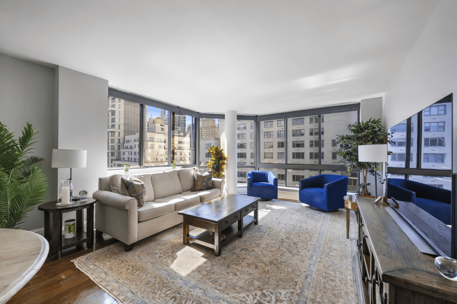 Introducing Apartment 20D at 300 East 64th Street, a beautifully renovated, one bedroom, one bathroom home with triple exposures showcasing stunning, open city views.