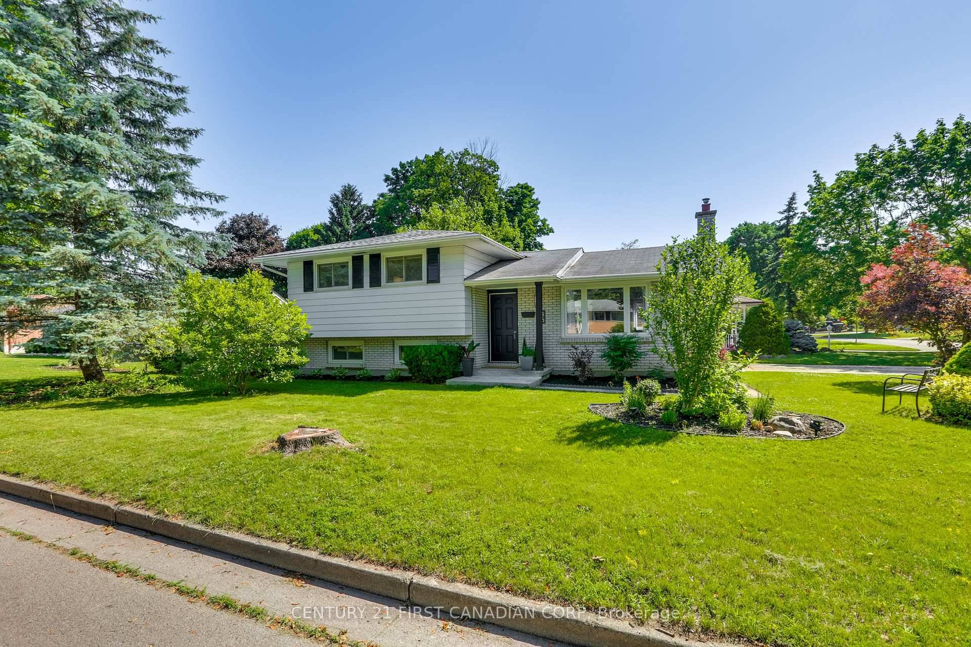 Attention Families amp ; First Time Home Buyers !